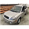 Image 4 : A11 --  2006 HYUNDAI TUCSON SILVER 307855 KMS