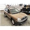 Image 10 : A12C --  2002 HYUNDAI SANTA FE GL GOLD 213088 KMS