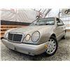 Image 1 : A12D --  1999 MERCEDES E320 GOLD 179603 KMS