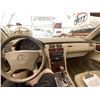 Image 55 : A12D --  1999 MERCEDES E320 GOLD 179603 KMS