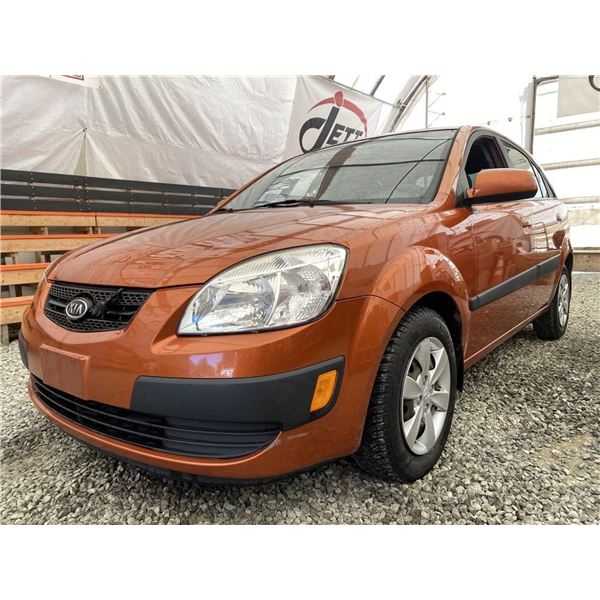 A12F -- 2008 KIA RIO 5 SX ORANGE 207780 KMS