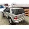 Image 22 : A12H --  2002 MERCEDES ML 320 SILVER 271,527 KMS