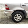 Image 31 : A12H --  2002 MERCEDES ML 320 SILVER 271,527 KMS