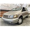 Image 1 : A12M --  2000 TOYOTA SIENNA GOLD 212077 KMS