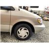 Image 29 : A12M --  2000 TOYOTA SIENNA GOLD 212077 KMS
