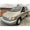 Image 3 : A12M --  2000 TOYOTA SIENNA GOLD 212077 KMS