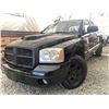 Image 1 : A12R --  2005 DODGE DAKOTA BLACK 244729 KMS