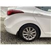 Image 31 : B6 --  2014 HYUNDAI ELANTRA WHITE 236804 KMS