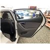 Image 41 : B6 --  2014 HYUNDAI ELANTRA WHITE 236804 KMS