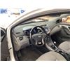 Image 50 : B6 --  2014 HYUNDAI ELANTRA WHITE 236804 KMS
