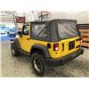 Image 21 : C4 --  2008 JEEP WRANGLER X YELLOW 142075 KMS