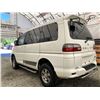 Image 14 : C6D --  2005 MITSUBISHI DELICA WHITE 142799 KMS