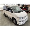 Image 4 : C6D --  2005 MITSUBISHI DELICA WHITE 142799 KMS