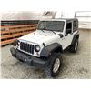 Image 4 : C6Q -- 2012 JEEP WRANGLER SPORT 4X4 WHITE 135190 KMS