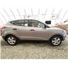 Image 10 : C6L --  2013 HYUNDAI TUCSON GL GREY 161550 KMS
