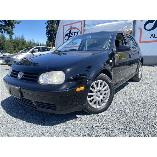E4 --  2005 VW GOLF BLACK 245540 KMS