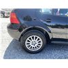 Image 31 : E4 --  2005 VW GOLF BLACK 245540 KMS