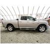 Image 11 : F3 --  2012 DODGE RAM 1500 SILVER 237401 KMS