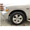 Image 27 : F3 --  2012 DODGE RAM 1500 SILVER 237401 KMS