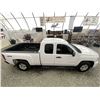 Image 13 : F6A --  2008 CHEVROLET SILVERADO LT 4X4 WHITE 256684 KMS