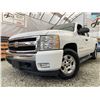 Image 1 : F6A --  2008 CHEVROLET SILVERADO LT 4X4 WHITE 256684 KMS