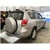 Image 15 : A10 --  2007 TOYOTA RAV 4 SILVER 217690 KMS "NO RESERVE"