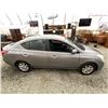 Image 12 : A4 --  2012 NISSAN VERSA SILVER 244631 KMS