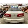 Image 18 : A8 --  2007 LINCOLN MKZ GREEN 245433 KMS