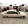 Image 13 : A1 --  2003 LINCOLN TOWN CAR WHITE 170191 KMS "NO RESERVE"