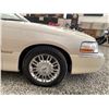Image 29 : A1 --  2003 LINCOLN TOWN CAR WHITE 170191 KMS "NO RESERVE"