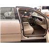 Image 35 : A1 --  2003 LINCOLN TOWN CAR WHITE 170191 KMS "NO RESERVE"