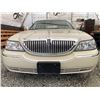 Image 5 : A1 --  2003 LINCOLN TOWN CAR WHITE 170191 KMS "NO RESERVE"