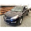 Image 4 : A12N -- 2014 CHEVROLET TRAVERSE LS GREY 236150 KMS
