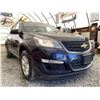 Image 8 : A12N -- 2014 CHEVROLET TRAVERSE LS GREY 236150 KMS