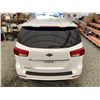 Image 19 : C6C -- 2015 KIA SEDONA LX WHITE 199050 KMS