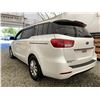 Image 20 : C6C -- 2015 KIA SEDONA LX WHITE 199050 KMS