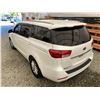 Image 22 : C6C -- 2015 KIA SEDONA LX WHITE 199050 KMS