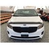 Image 6 : C6C -- 2015 KIA SEDONA LX WHITE 199050 KMS