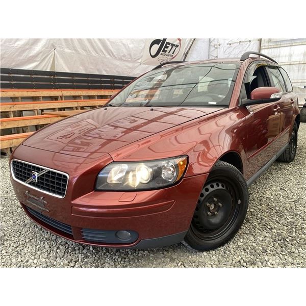 A12W --  2007 VOLVO V50 T5 ORANGE 176803 KMS