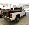Image 15 : C6S -- 2006 GMC 3500 WHITE 185042 KMS