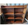 Image 1 : 667 - 6 Cubby Shelf