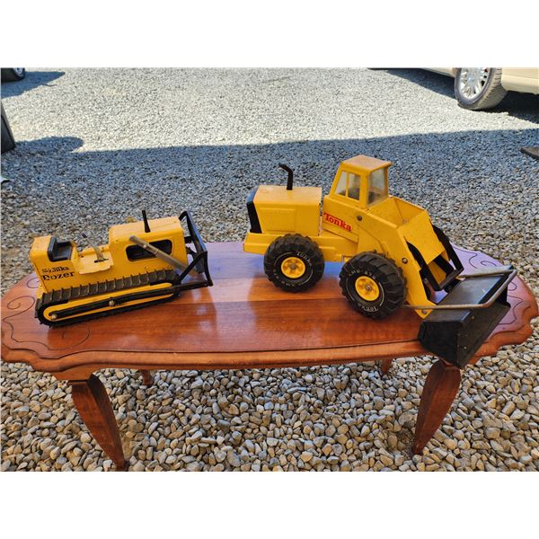 676 - Tonka Trucks, Bulldozers