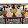 Image 4 : 688 - Mid Century Modern Amber Glass Lamps