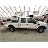Image 11 : F6B -- 2010 FORD F350 WHITE 236210 KMS