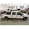 Image 12 : F6B -- 2010 FORD F350 WHITE 236210 KMS