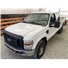 Image 3 : F6B -- 2010 FORD F350 WHITE 236210 KMS