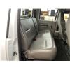 Image 40 : F6B -- 2010 FORD F350 WHITE 236210 KMS