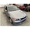 Image 34 : A12X -- 2006 BMW 323 I Grey 160960 KMS