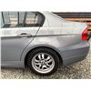 Image 53 : A12X -- 2006 BMW 323 I Grey 160960 KMS