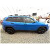 Image 35 : C6F -- 2017 Jeep Cherokee Blue 143788 KMS
